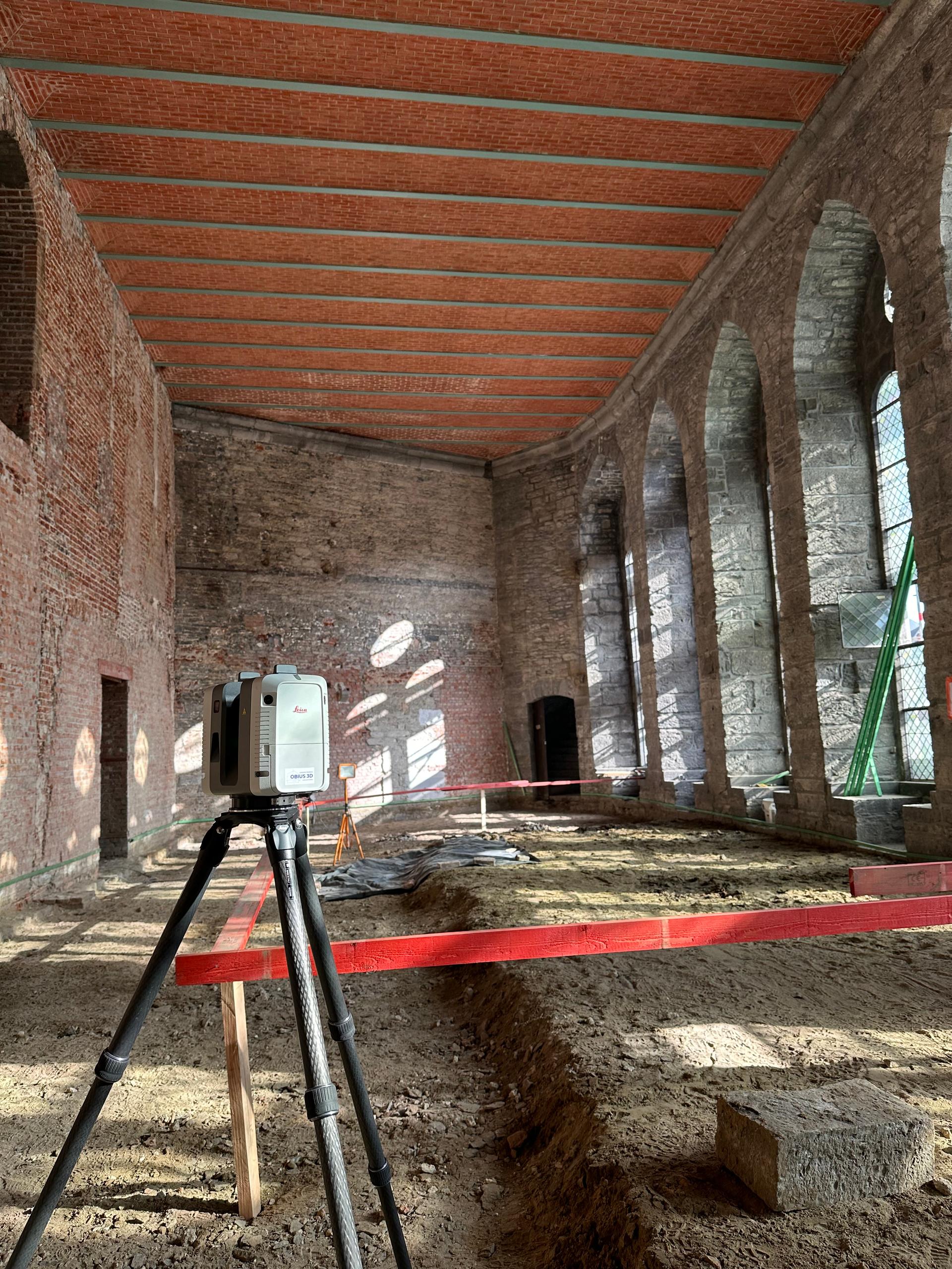 Opmeting raamopeningen Duivelsteen Gent
