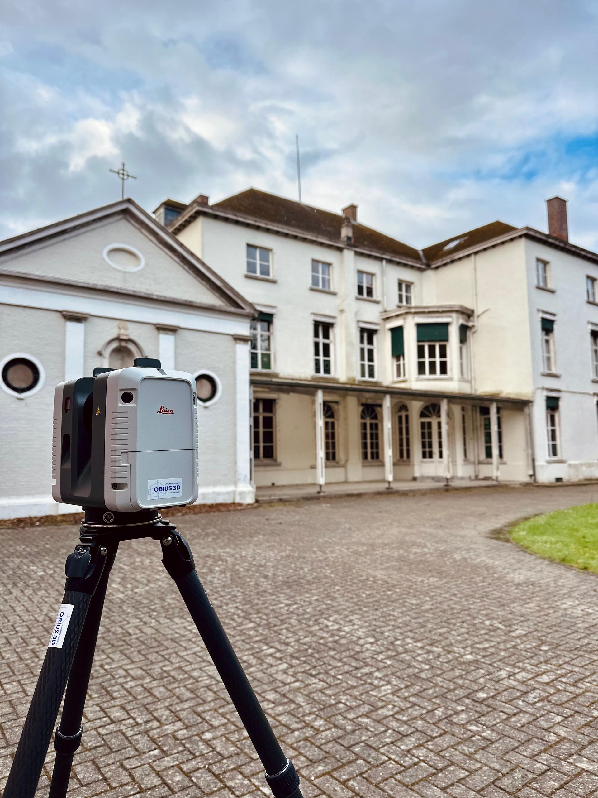 Opmeting Kasteel — 20260515_054823914_iOS.heic